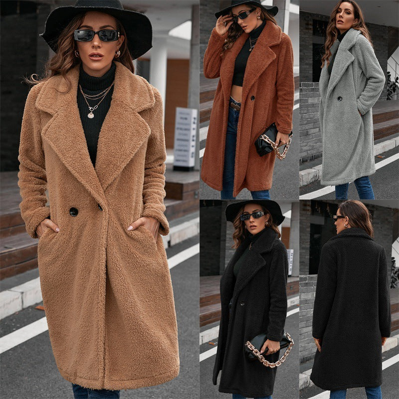 Trench-coat mi-pelucheux à simple boutonnage Manteau en laine d'agneau à col ample