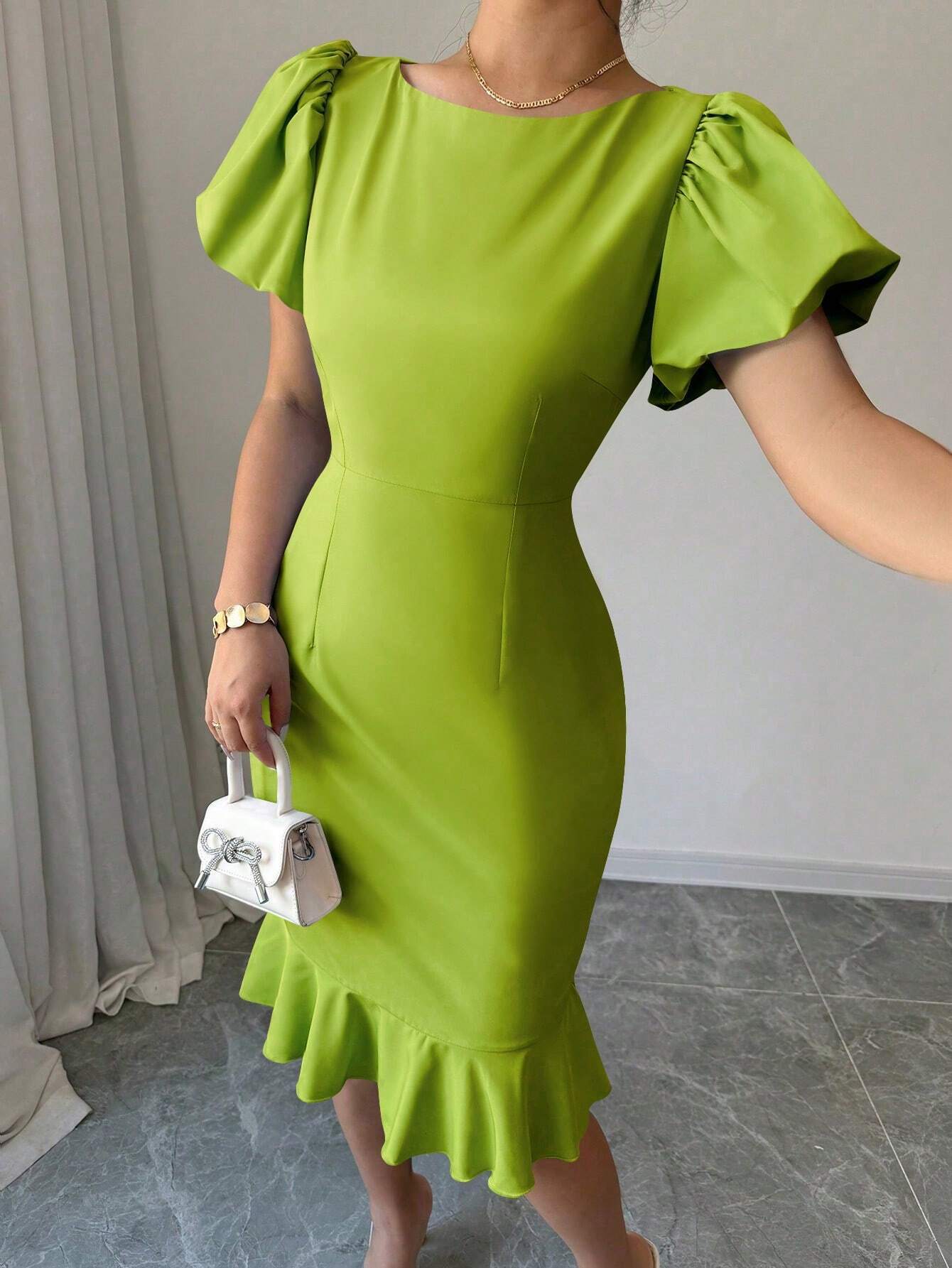 Round Neck Lantern Sleeve Ruffled Elegant Fishtail Skirt