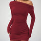 Solid-color Form-fitting Dress With A One-shoulder Design And Long Sleeves