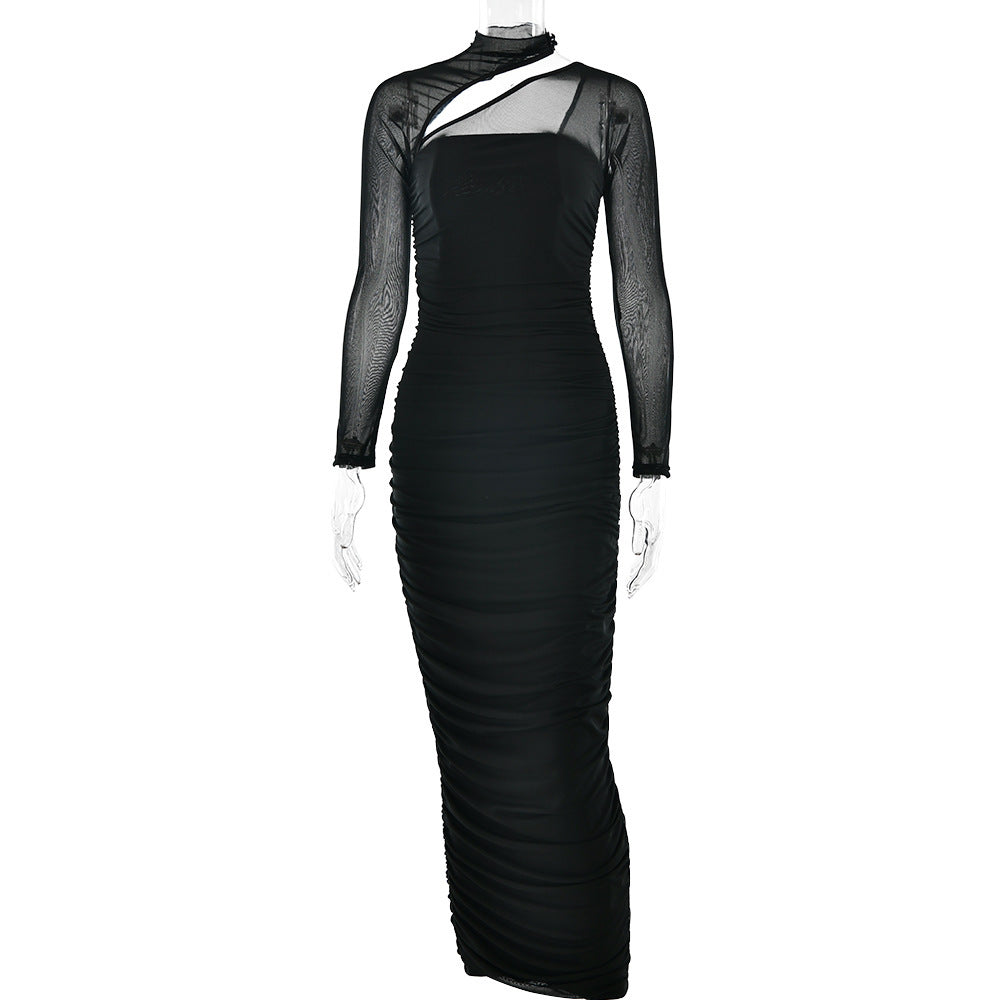 Robe plissée ajustée à col rond et manches longues et dos nu