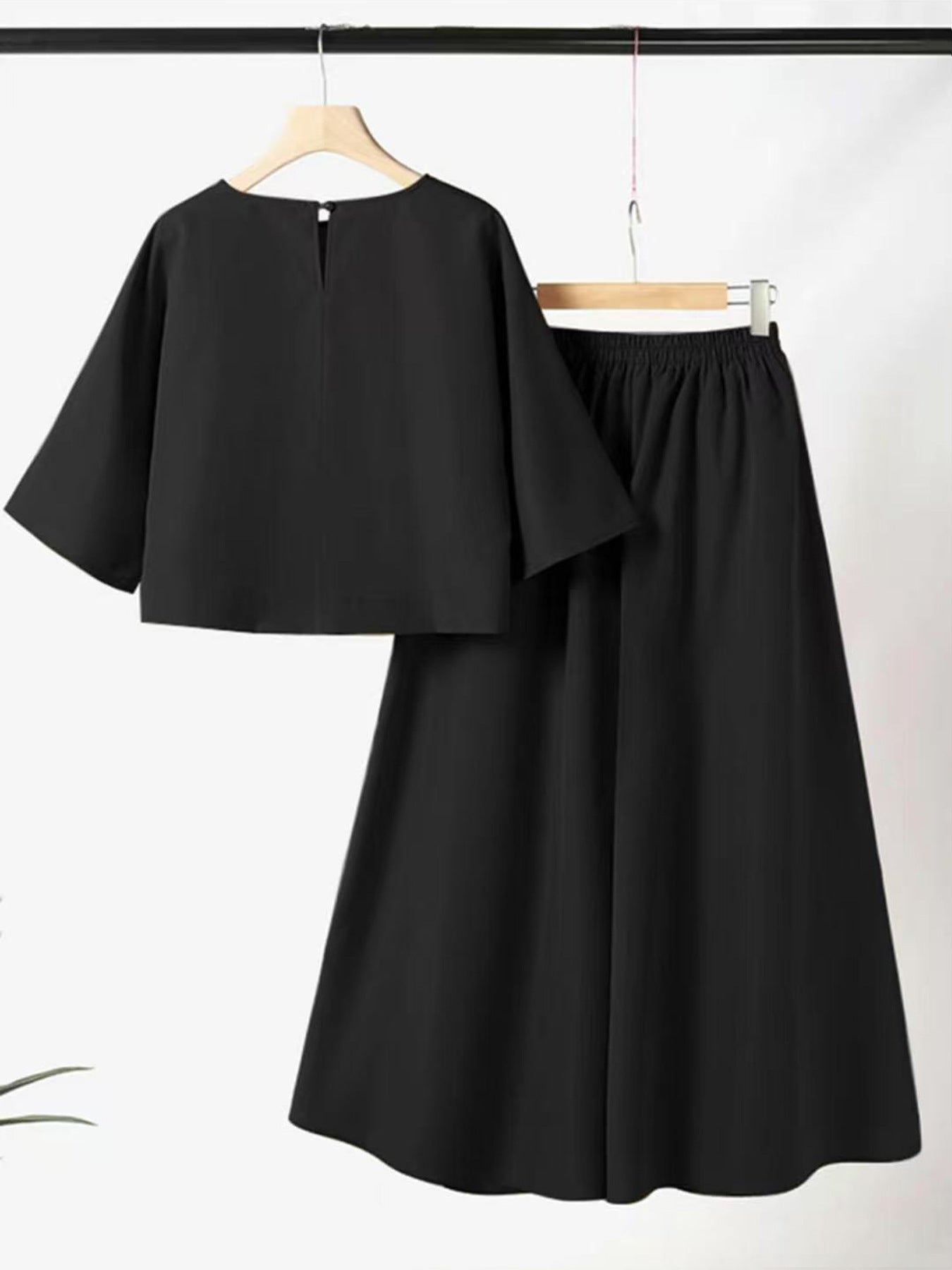 European And American Fashion Suit Solid Color Short Sleeve Loose Trousers Two-piece Set
