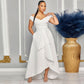 Robe trapèze ample sans manches à épaules dénudées et coupe ajustée de couleur unie