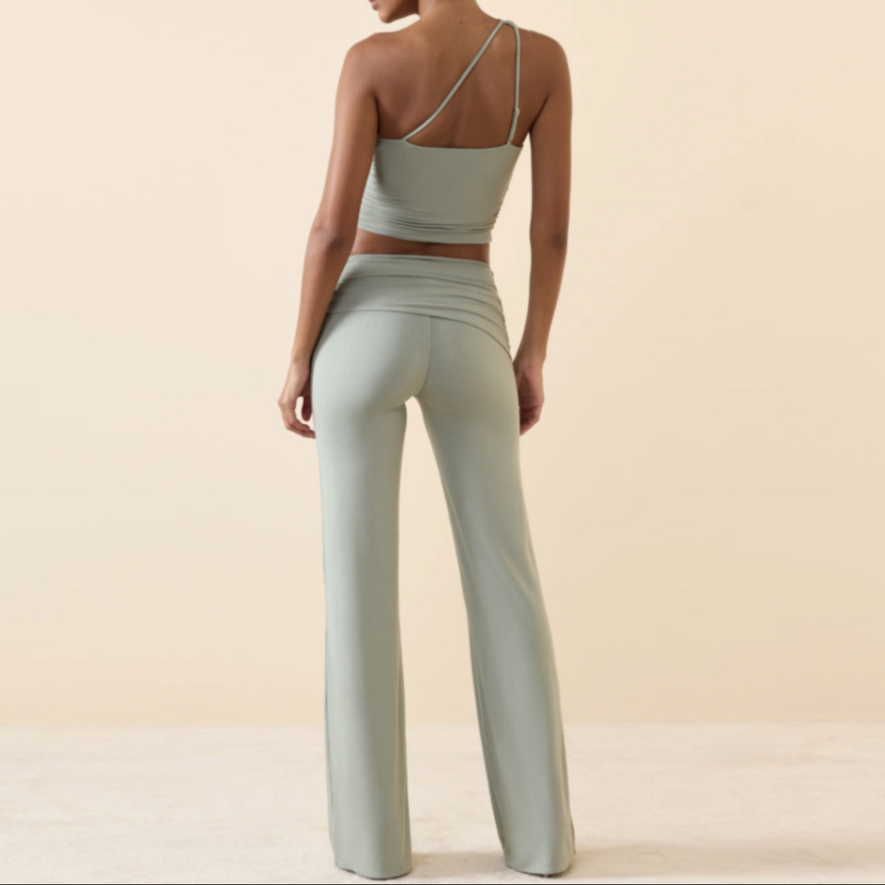 Oblique Shoulder Sports Breathable Slimming Suit