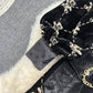 Robe en velours doré à simple boutonnage et revers