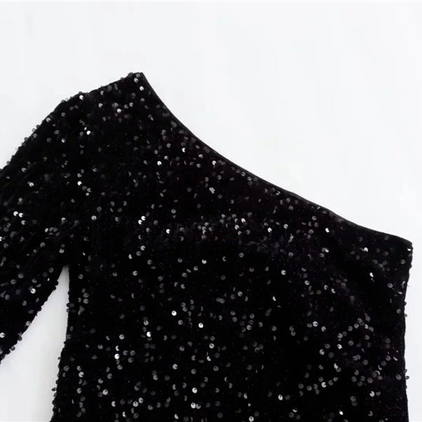 Robe à manches longues et col asymétrique oblique Design Sense