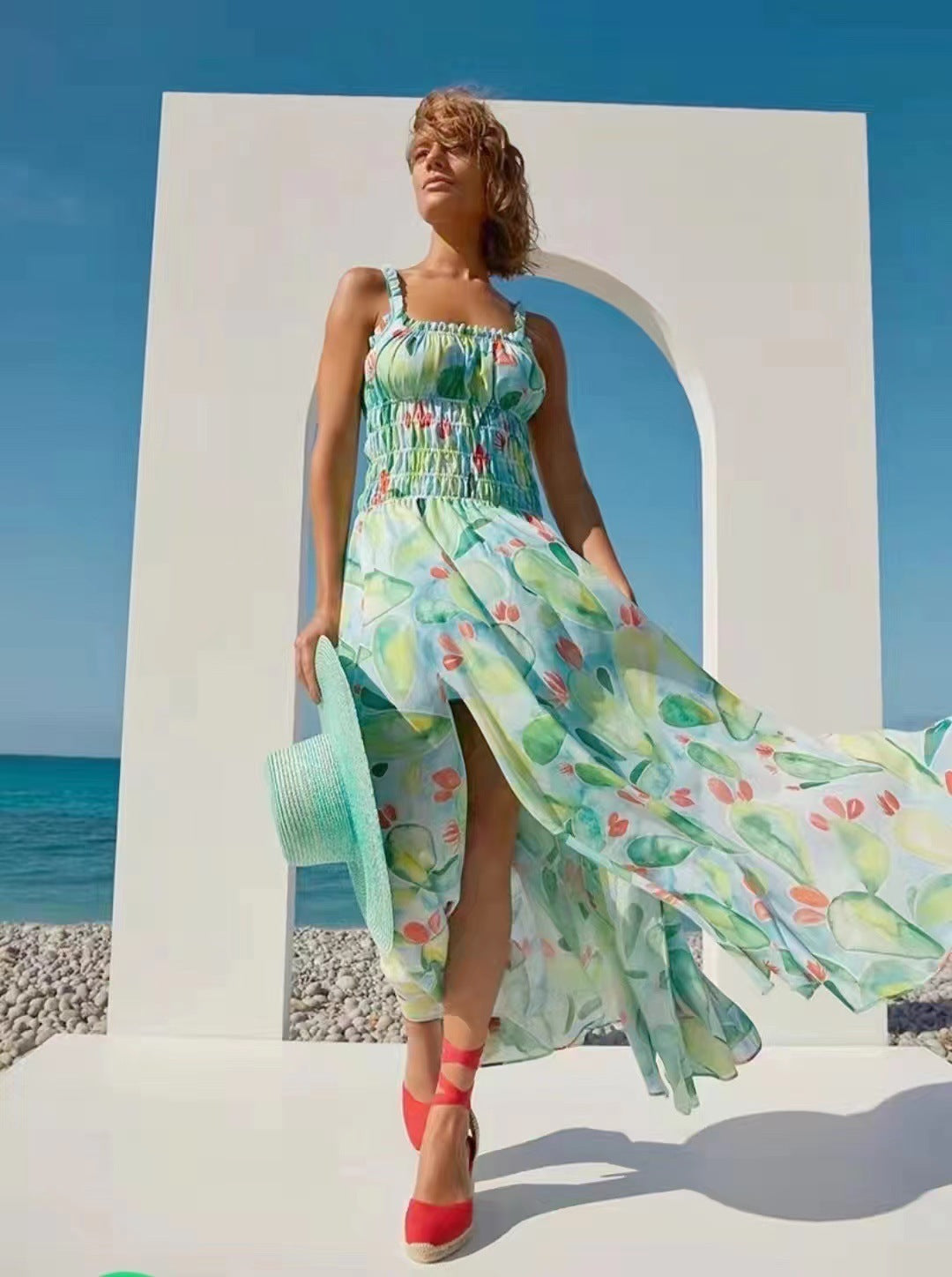 Robe longue sans bretelles à imprimé tendance pour les fêtes