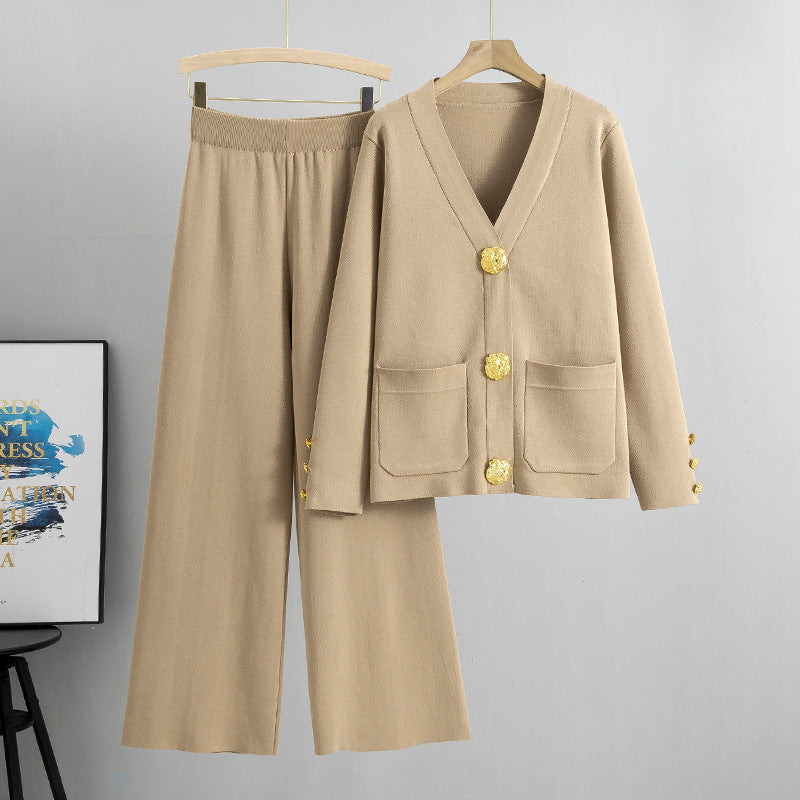 Casual Fashion Metal Buckle Knitted Cardigan Suit