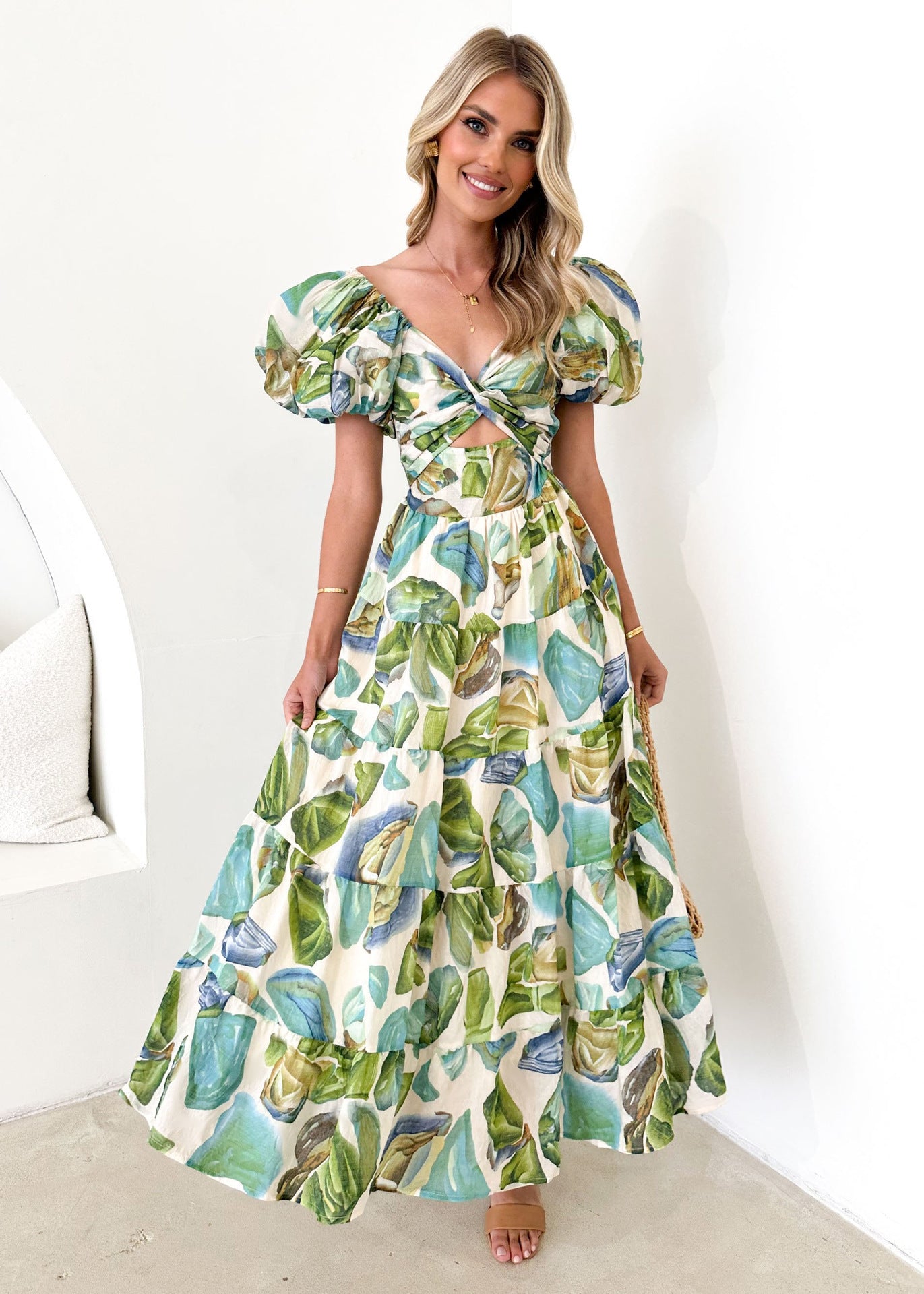 Women's Versatile Casual Waist-tied Puff-sleeve Flare Dress