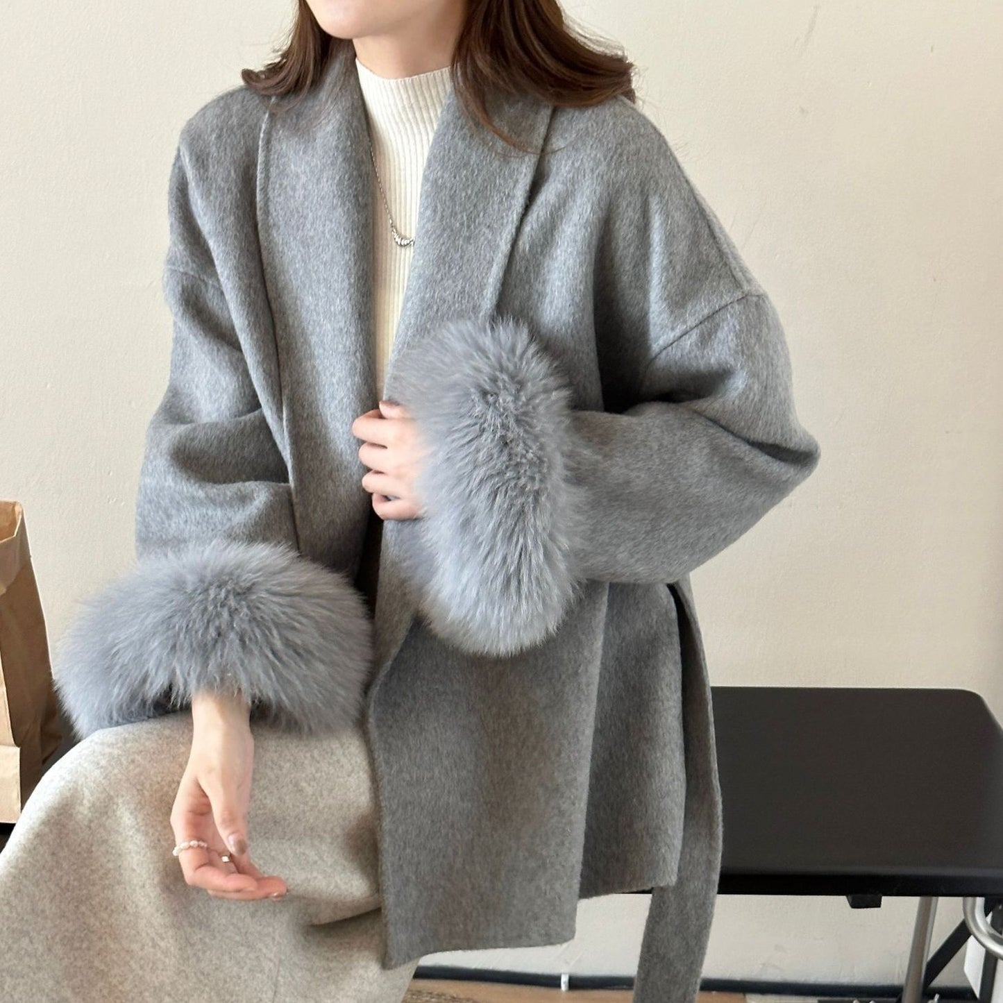 Manteau réversible en cachemire Advanced Sense avec haut noué sur le devant