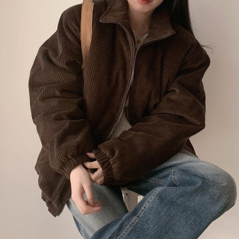 Manteau court ample en velours côtelé et coton rembourré à rayures profondes pour femme