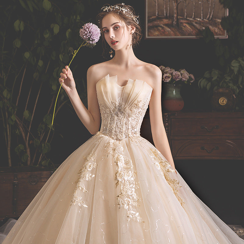 Haut tube d'été de mariée avec jupe traînante style Mori