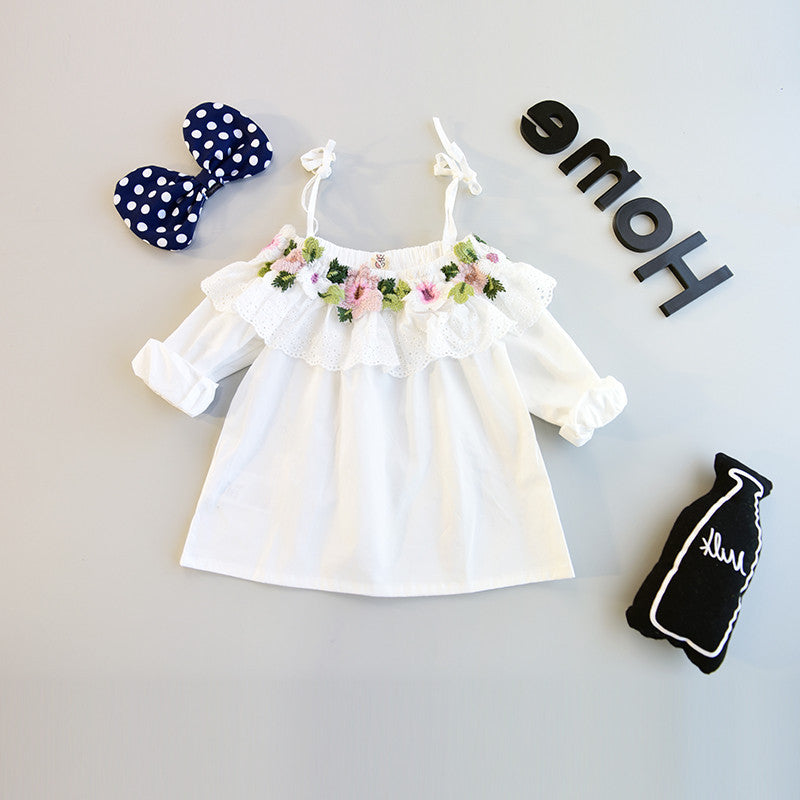 Girl's T-shirt with embroidered suspender
