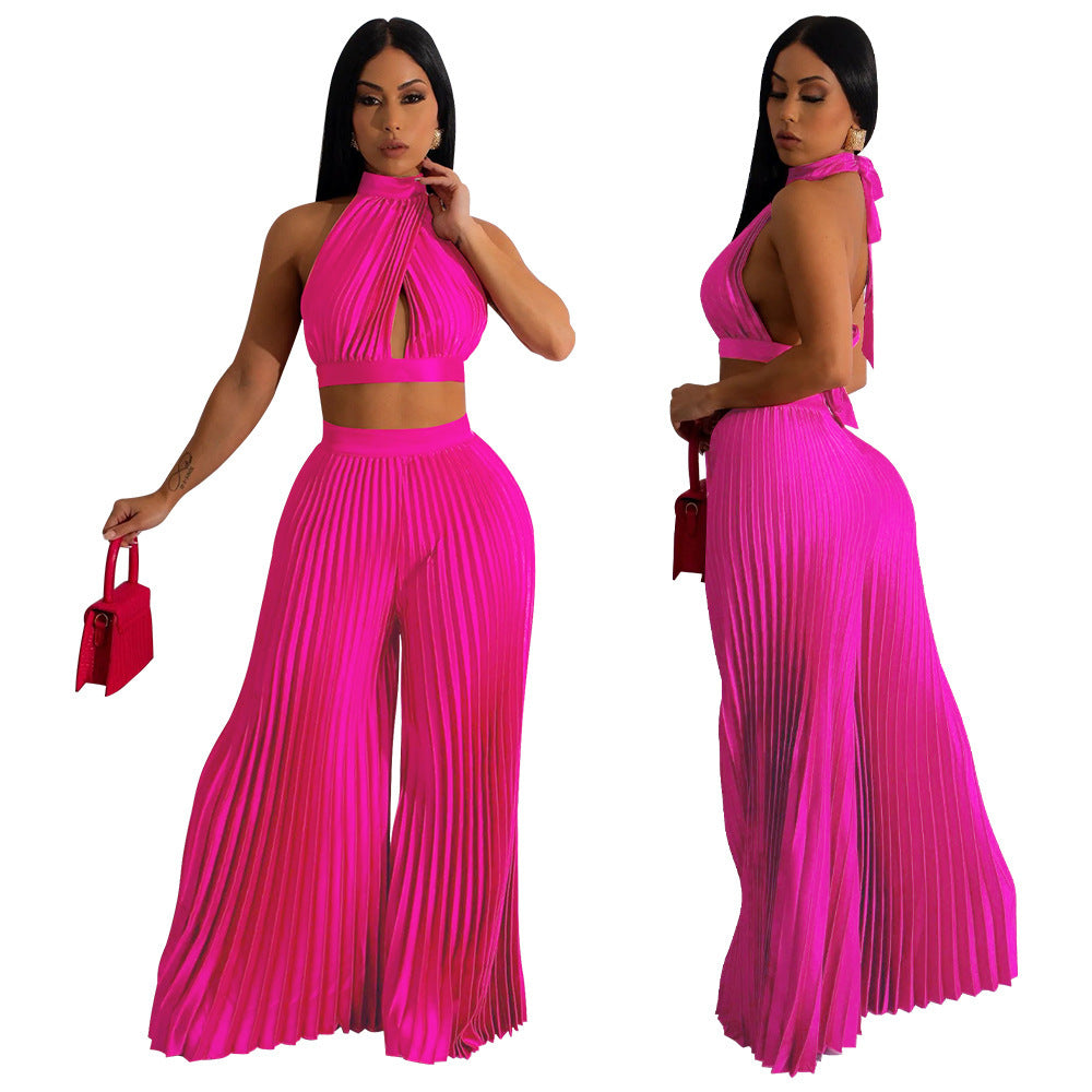 Ensemble deux pièces pour femme avec pantalon large plissé en soie et dos nu