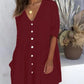 Robe courte à poches et col en V