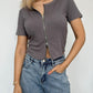 Short Round Neck Midriff-baring T-shirt