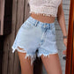 Short en jean déchiré taille haute pour femme avec ourlet brut