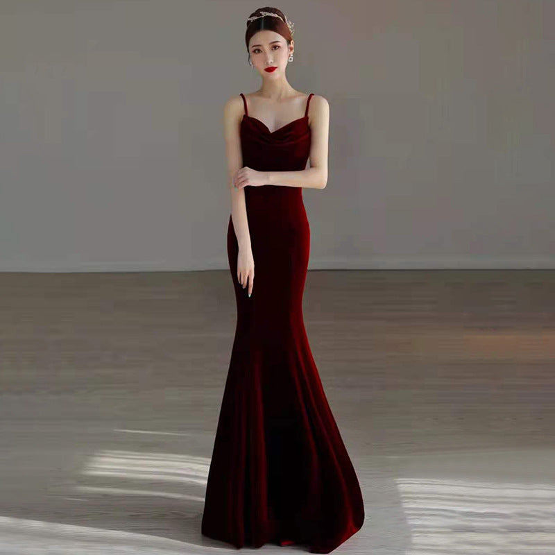 Robe de soirée sirène bordeaux à bretelles pour femme