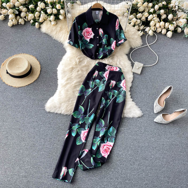 Ensemble deux pièces tendance avec pantalon large taille haute et pantalon large