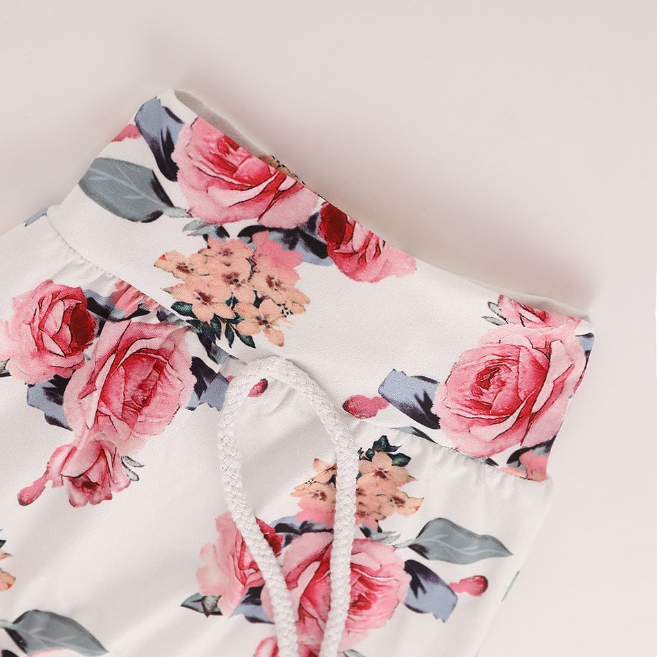 Ensemble trois pièces à capuche et motif floral pour fille
