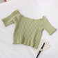 Pull en tricot à épaules dénudées avec oreilles en bois