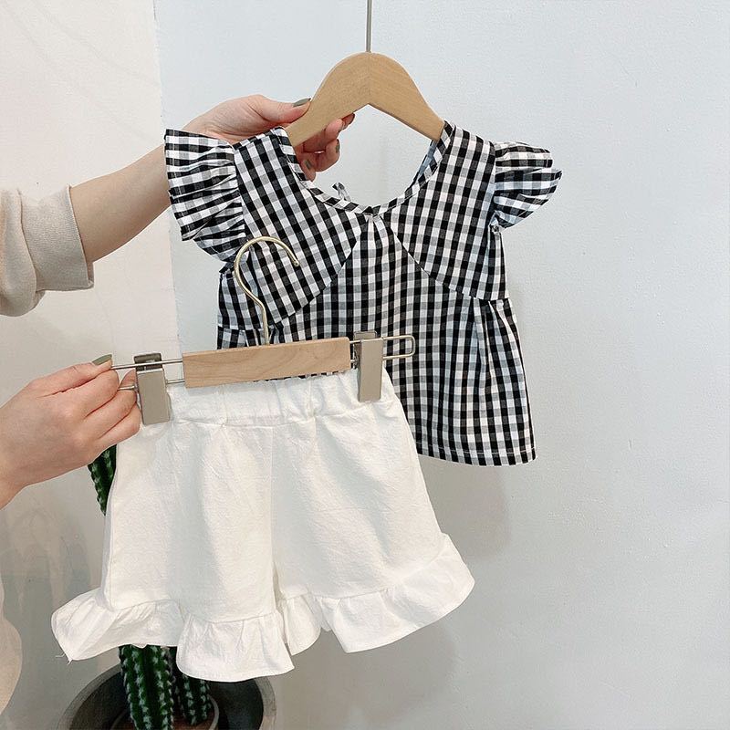 Girls black and white plaid t-shirt set