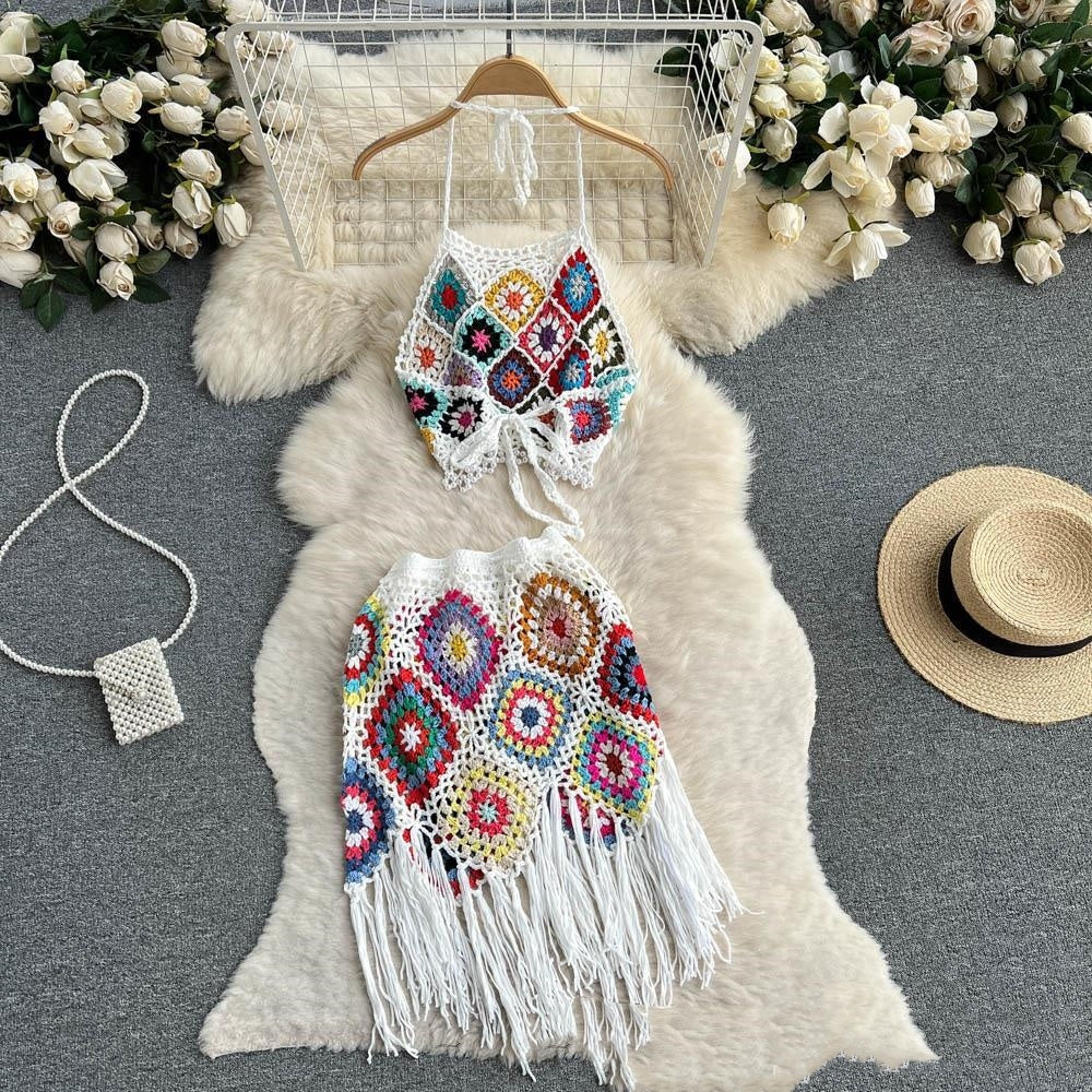 Ensemble deux pièces haut tube et jupe courte style bohème tricoté et crocheté