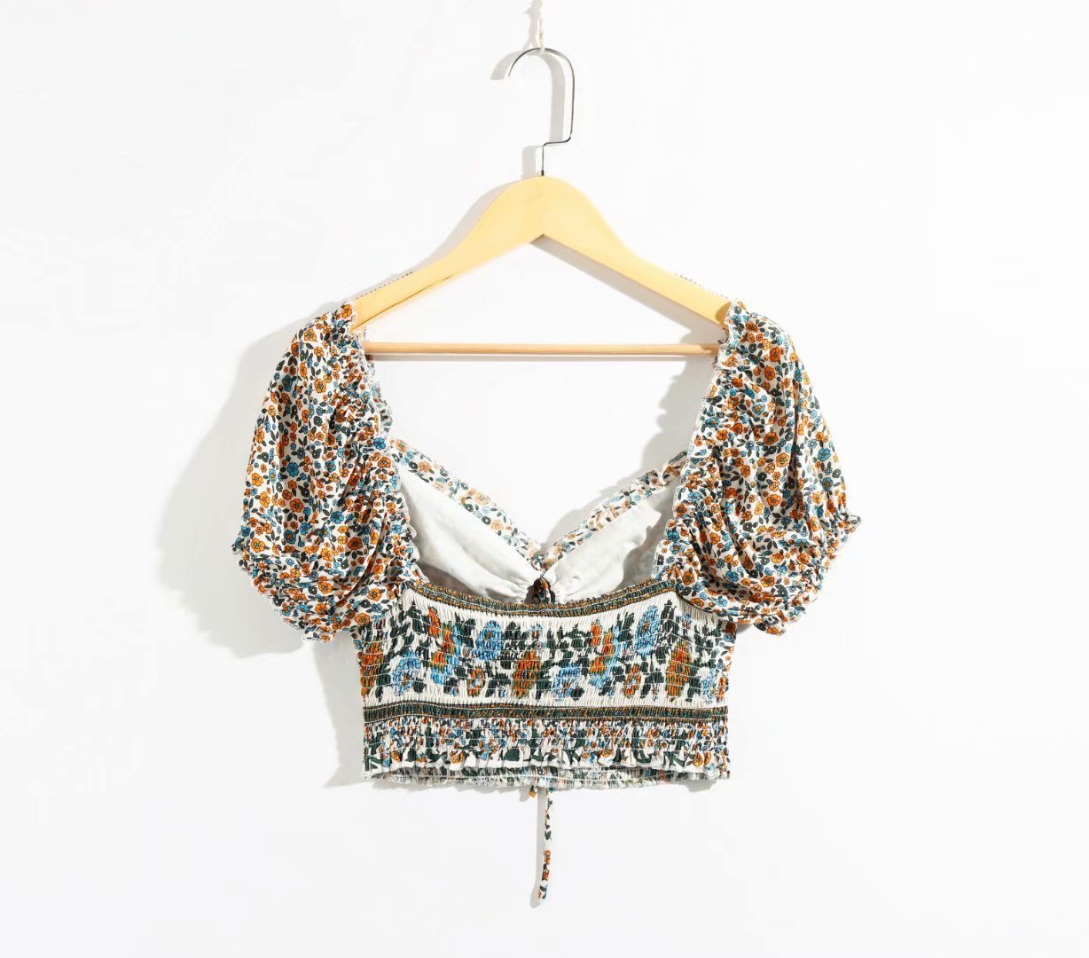 Retro floral print top