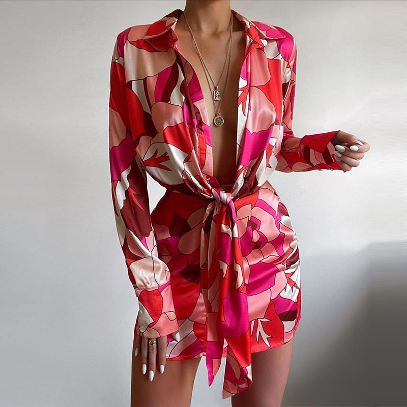 Robe à manches longues et imprimé à revers pour femme