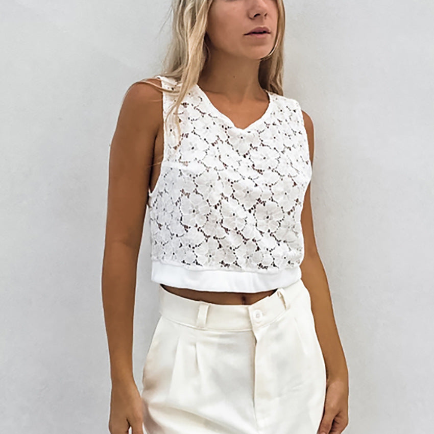 Fashion Hollowed-out Pullover Lace Vest For Women