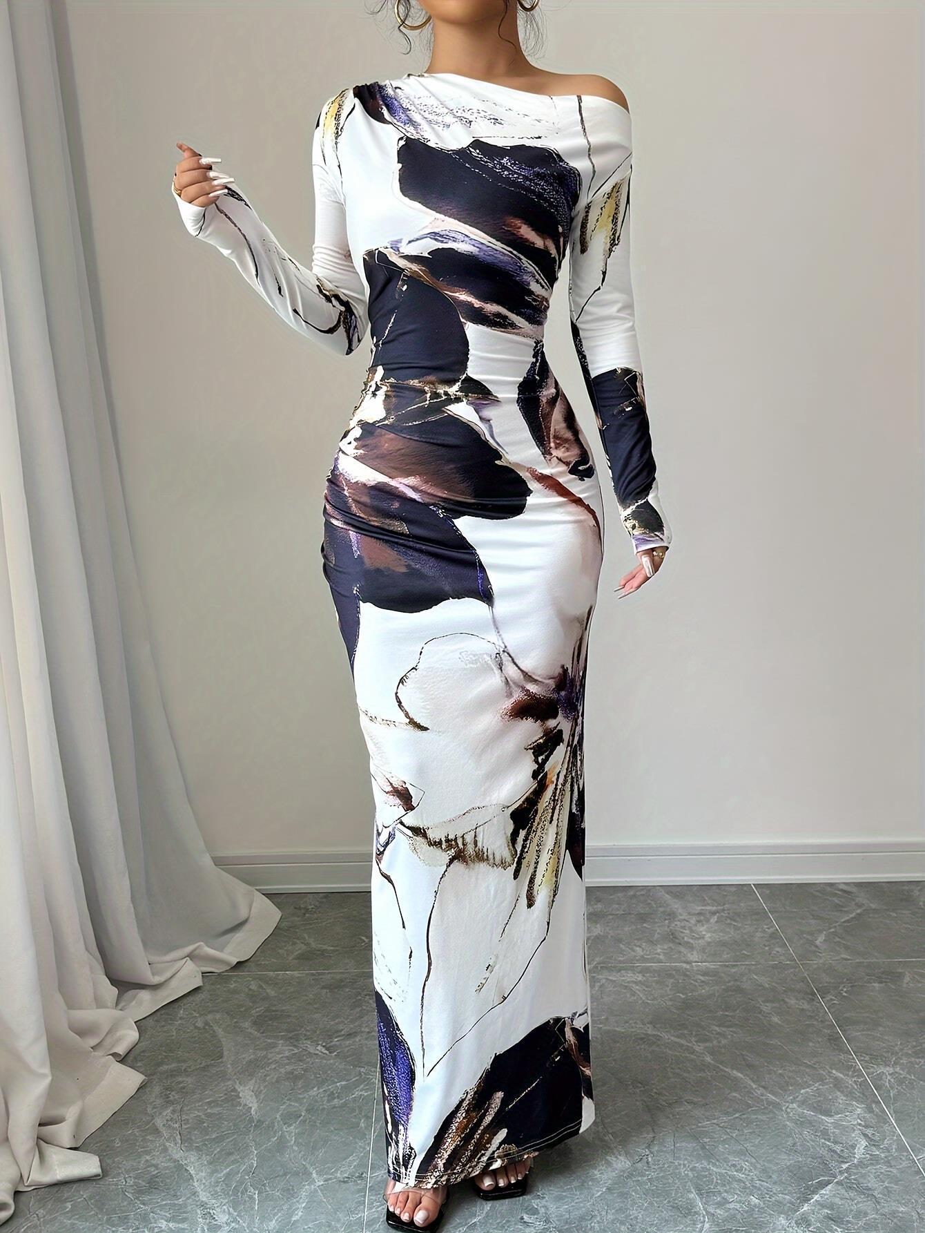 Womens Printed Slim-Fit Long-Sleeve Dress