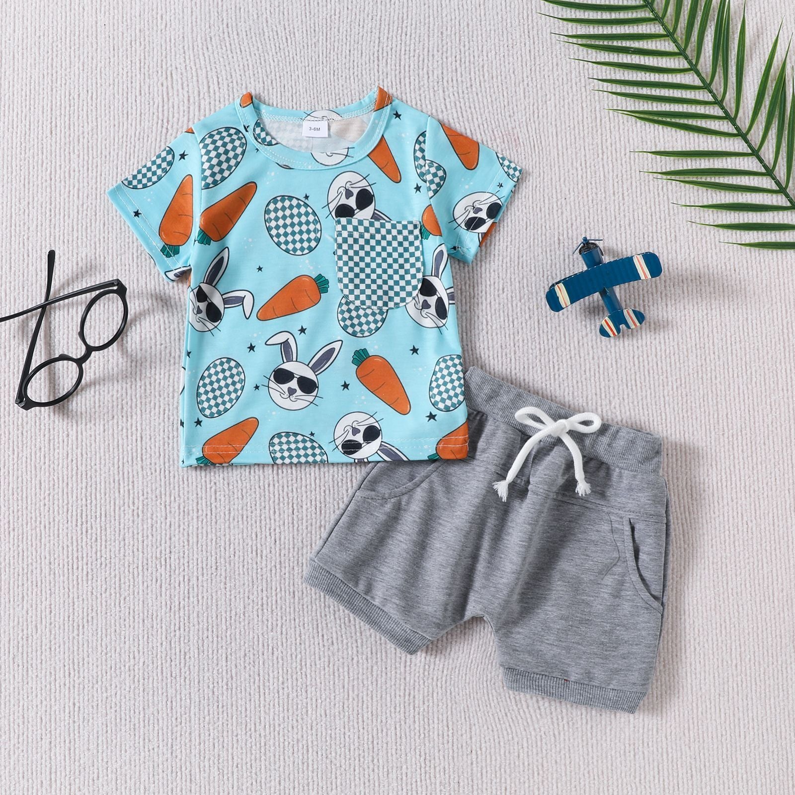 Rabbit Carrot Printed Plaid Pocket Short Sleeve