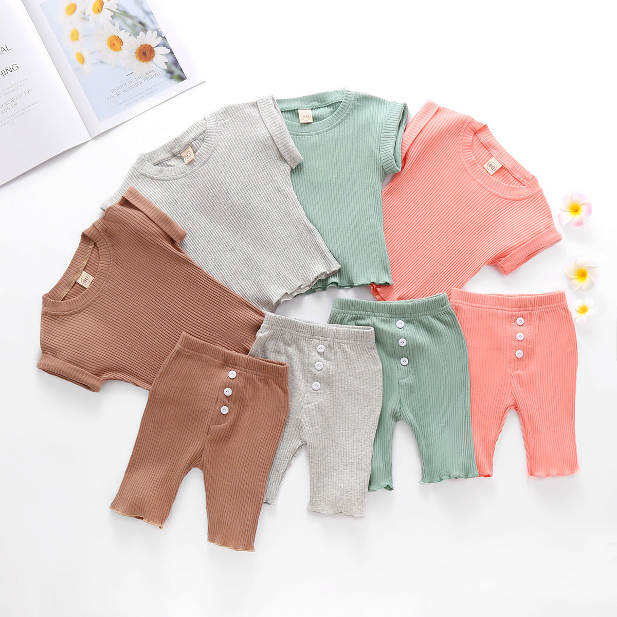 T-shirt tricoté, pantalon, costume décontracté multicolore