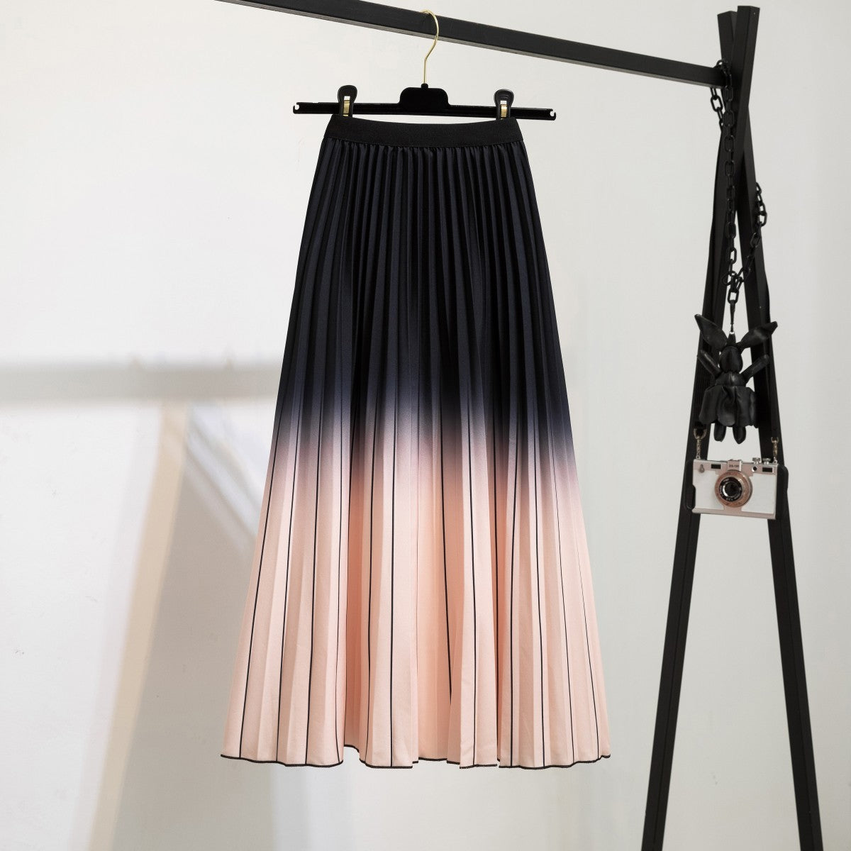 Printed Pleated Skirt With Long Pleats