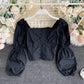 Chemise boutonnée à simple boutonnage et col carré français avec clavicule