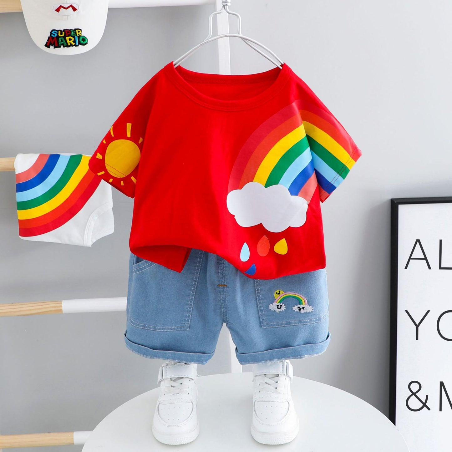 Vêtements d'été tendance pour petit garçon