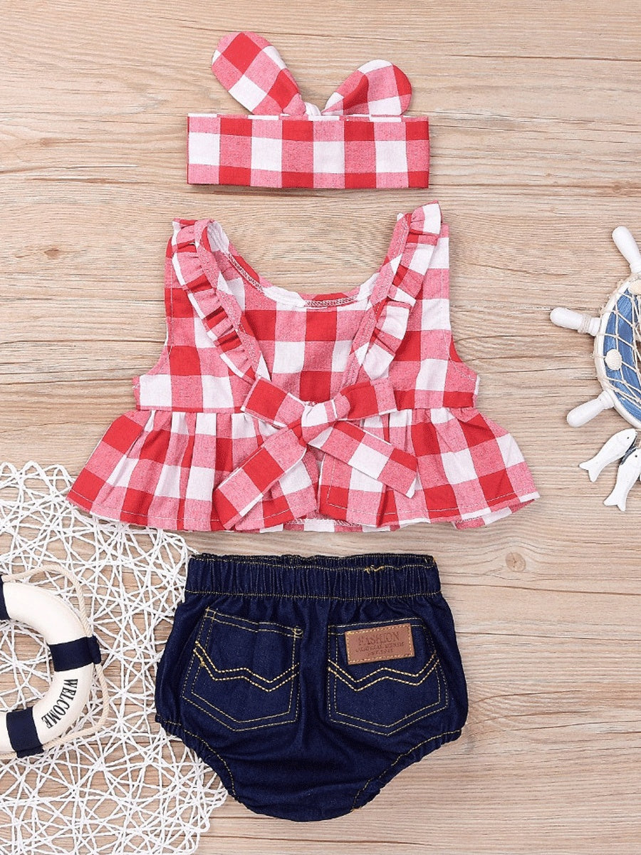 Ensemble trois pièces pour enfant, haut à carreaux, short en jean, coiffe