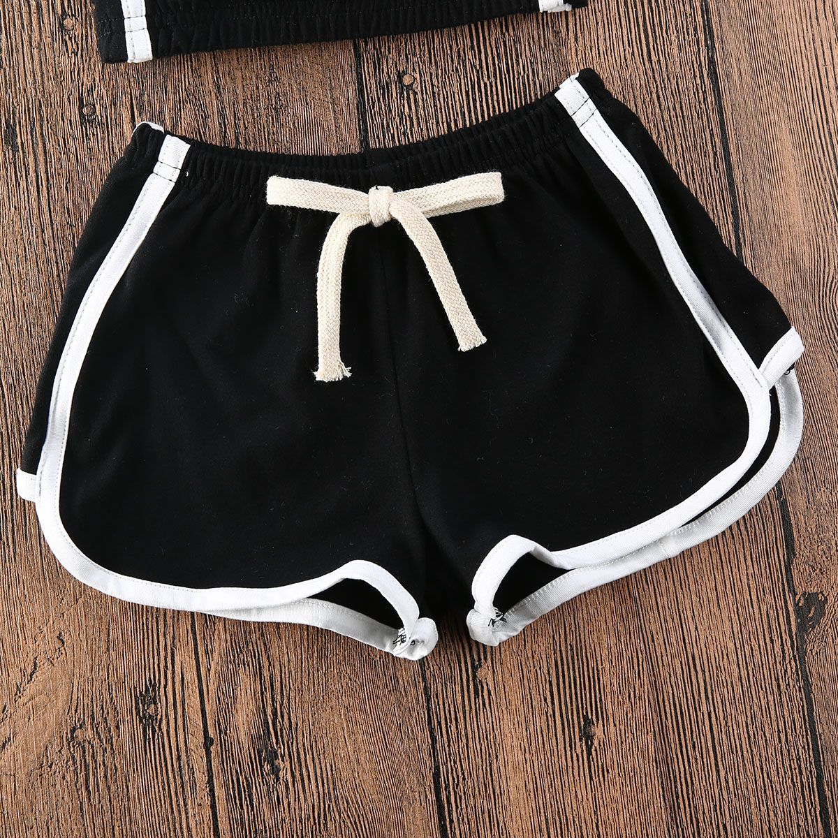 Vêtements pour bébé fille, chemises et shorts