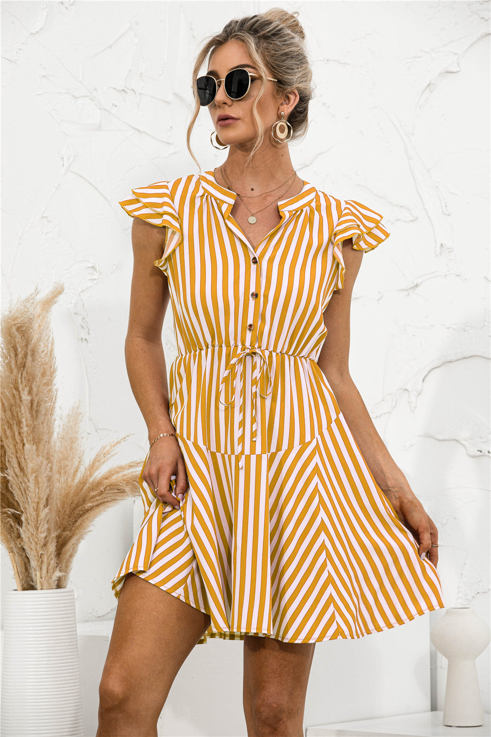 Nellie - Mini-robe à manches courtes tendance