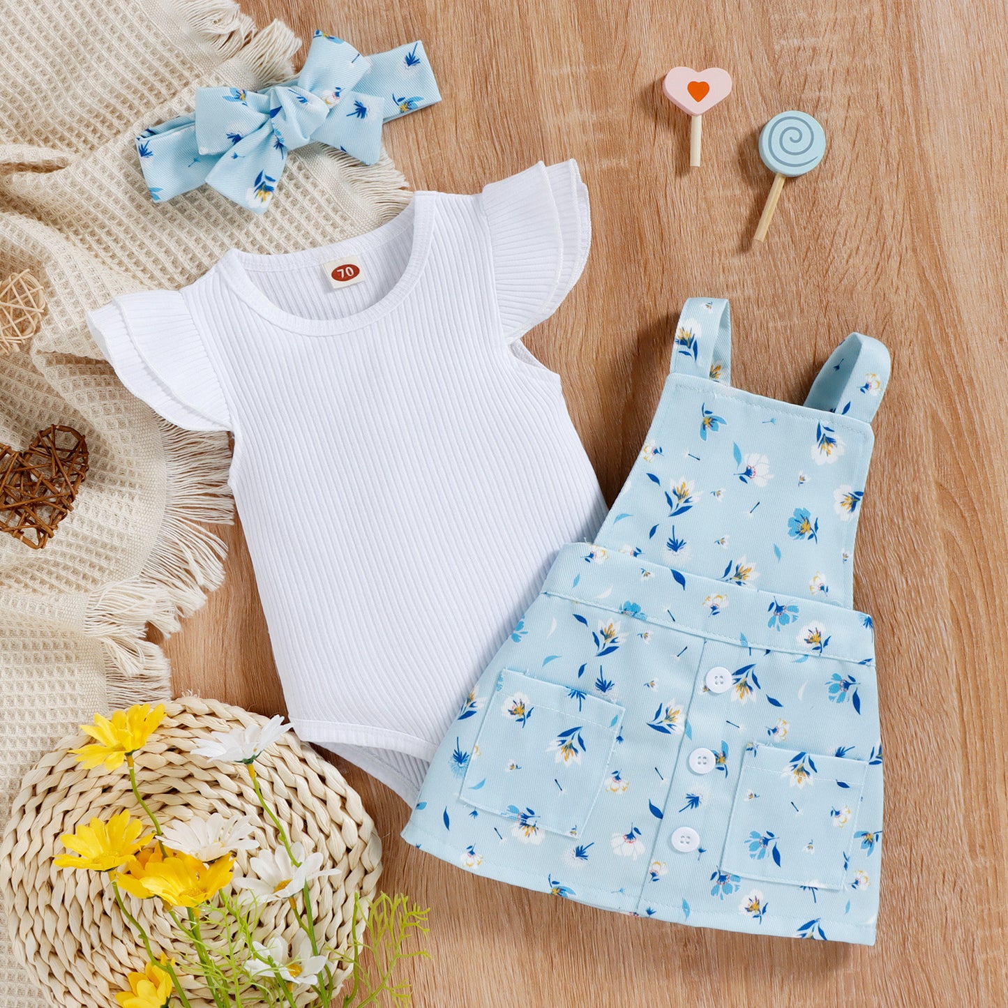 Sunken Stripe Cotton Short-sleeved Flower Suspender Skirt Infant Suit
