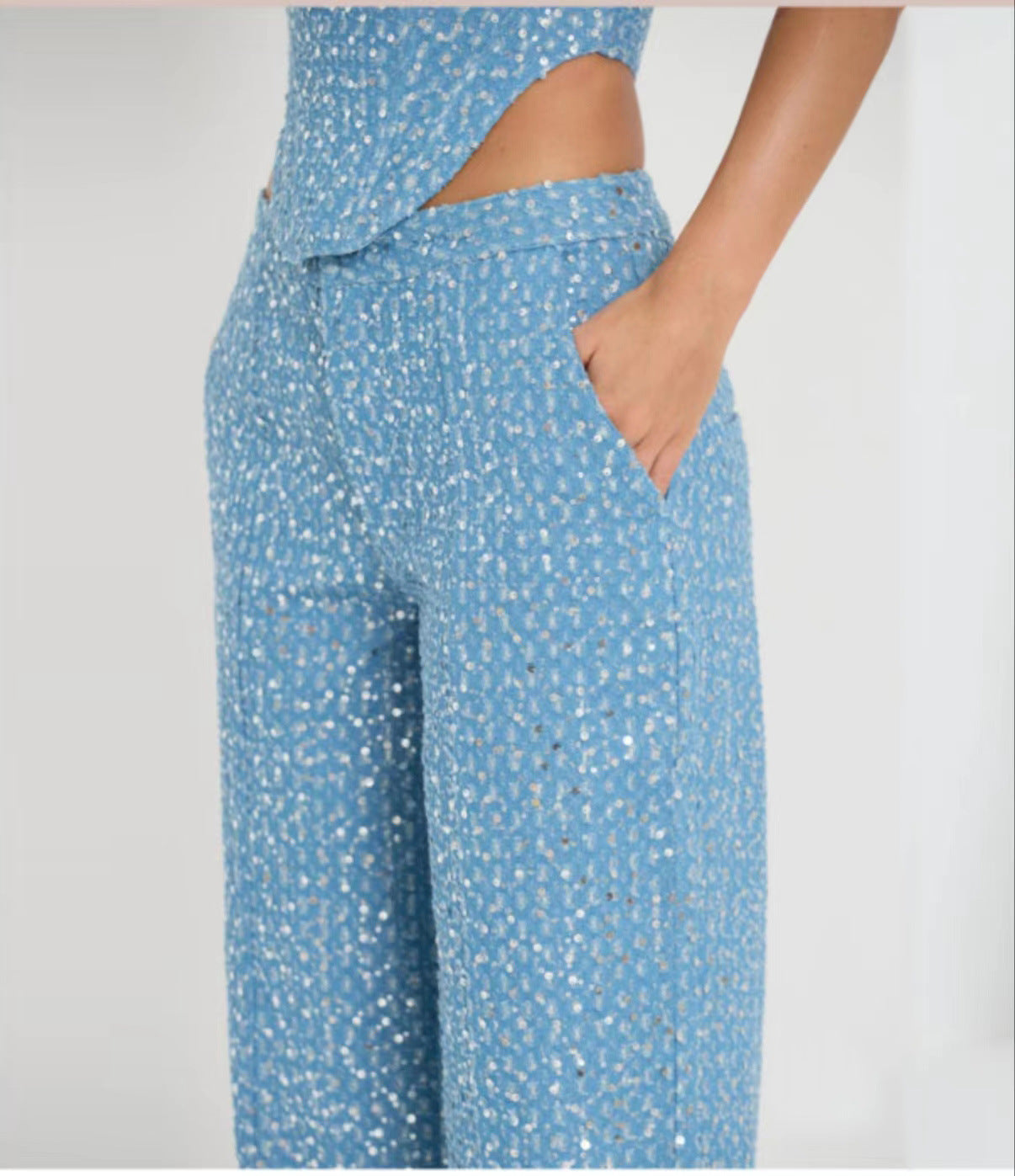Ensemble haut tube en denim à paillettes et pantalon large