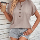 T-shirt à manches courtes et boutons de couleur unie pour femme