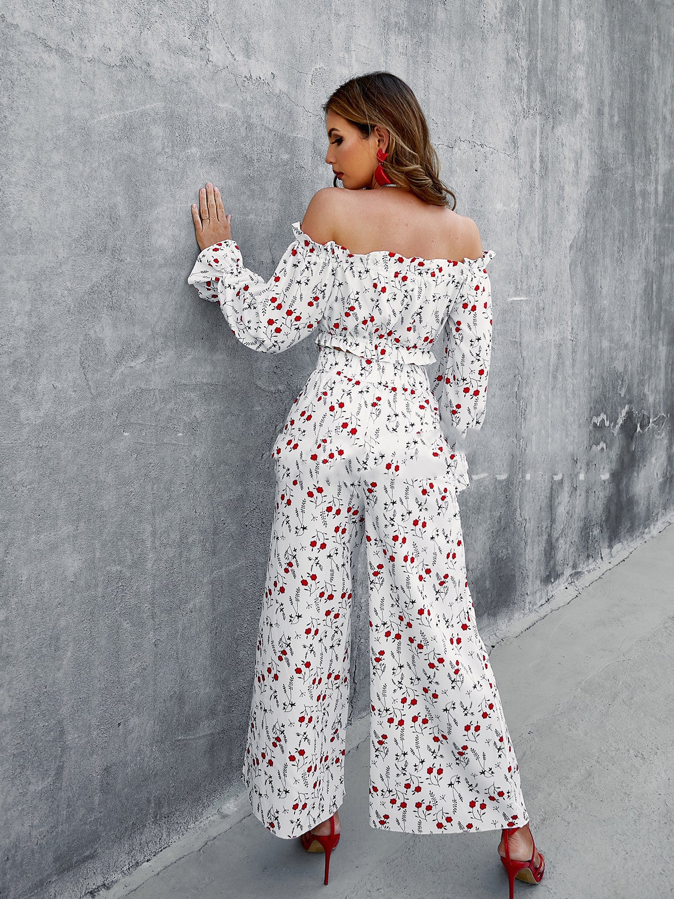 Hong Kong Style Retro Wide Leg Pants Fashion Print White Word Neck