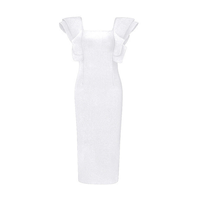 Robe moulante à volants et manches papillon 