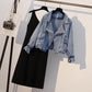 Robe en tricot avec veste en jean