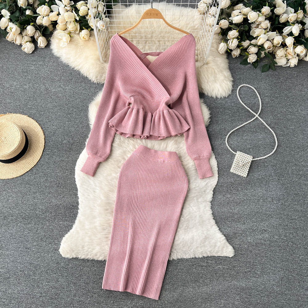 Ensemble deux pièces jupe pull courte à volants et col en V pour femme