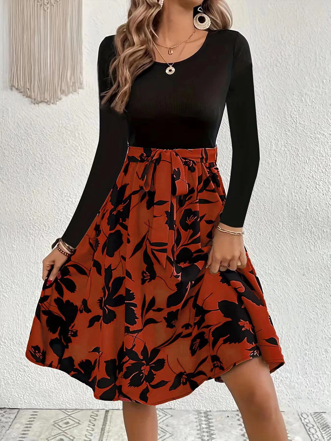 Robe à manches longues et col rond à imprimé floral, coupe ajustée, vêtements pour femmes