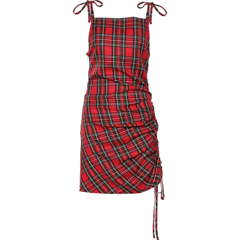 Small crowd dress of restoring ancient ways takes out plait to design