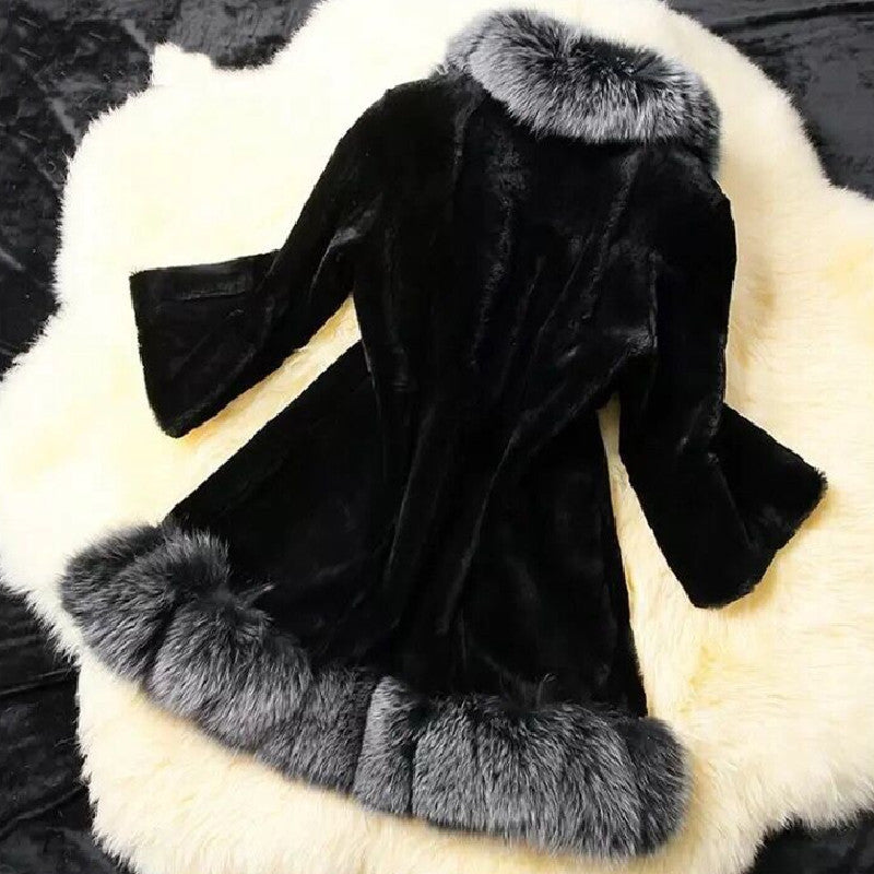 Manteau slim en fausse fourrure de lapin avec gros col