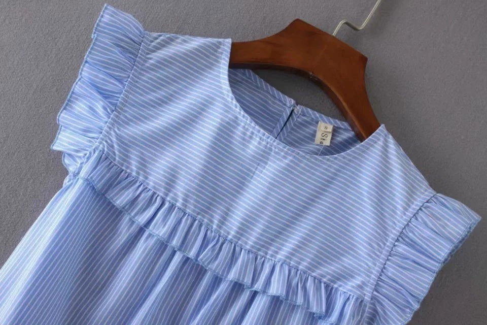 Splicing sleeveless pullover shirt
