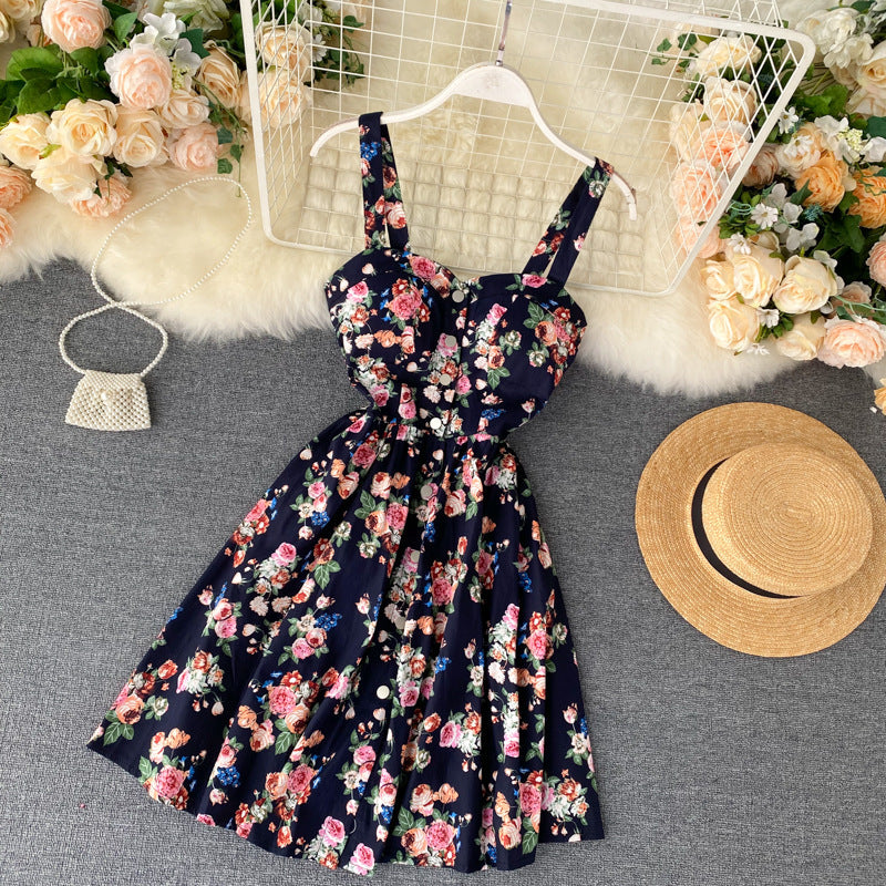 Robe fleurie de vacances pour femme